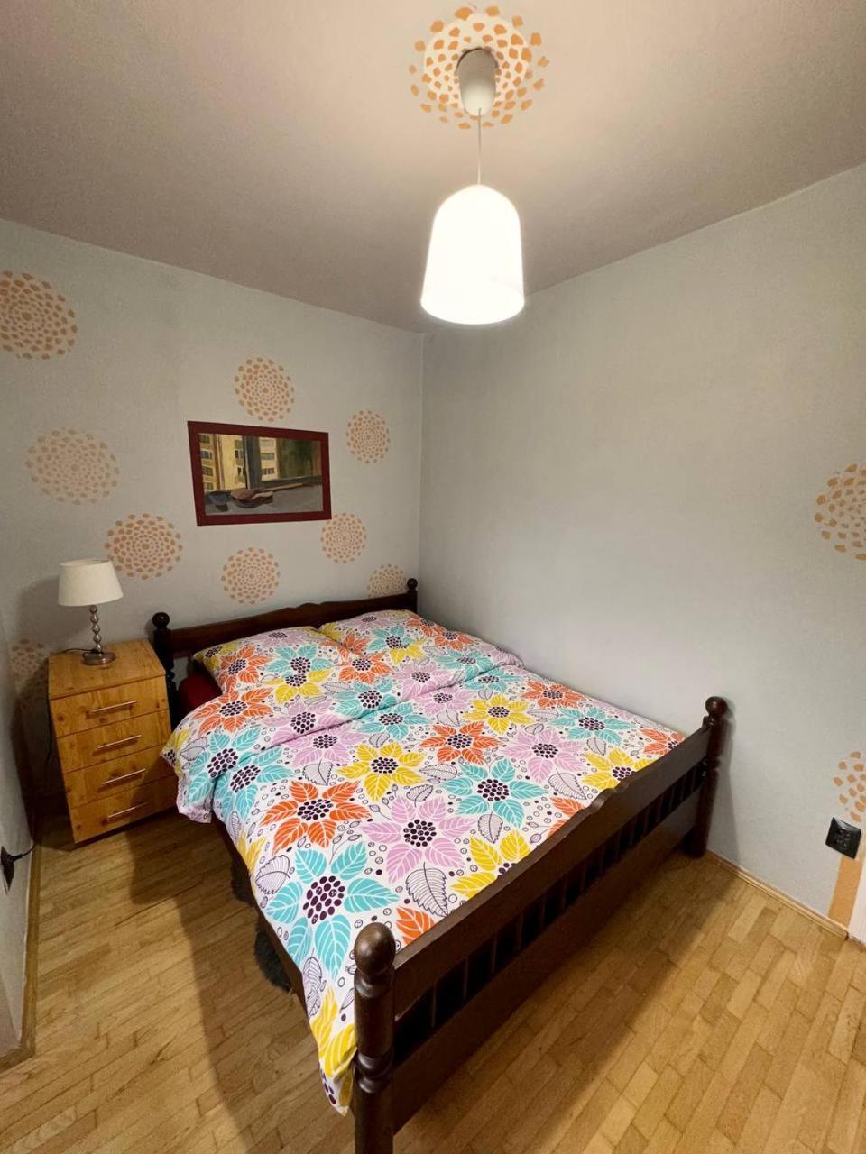 Vector Home Варшава Екстериор снимка