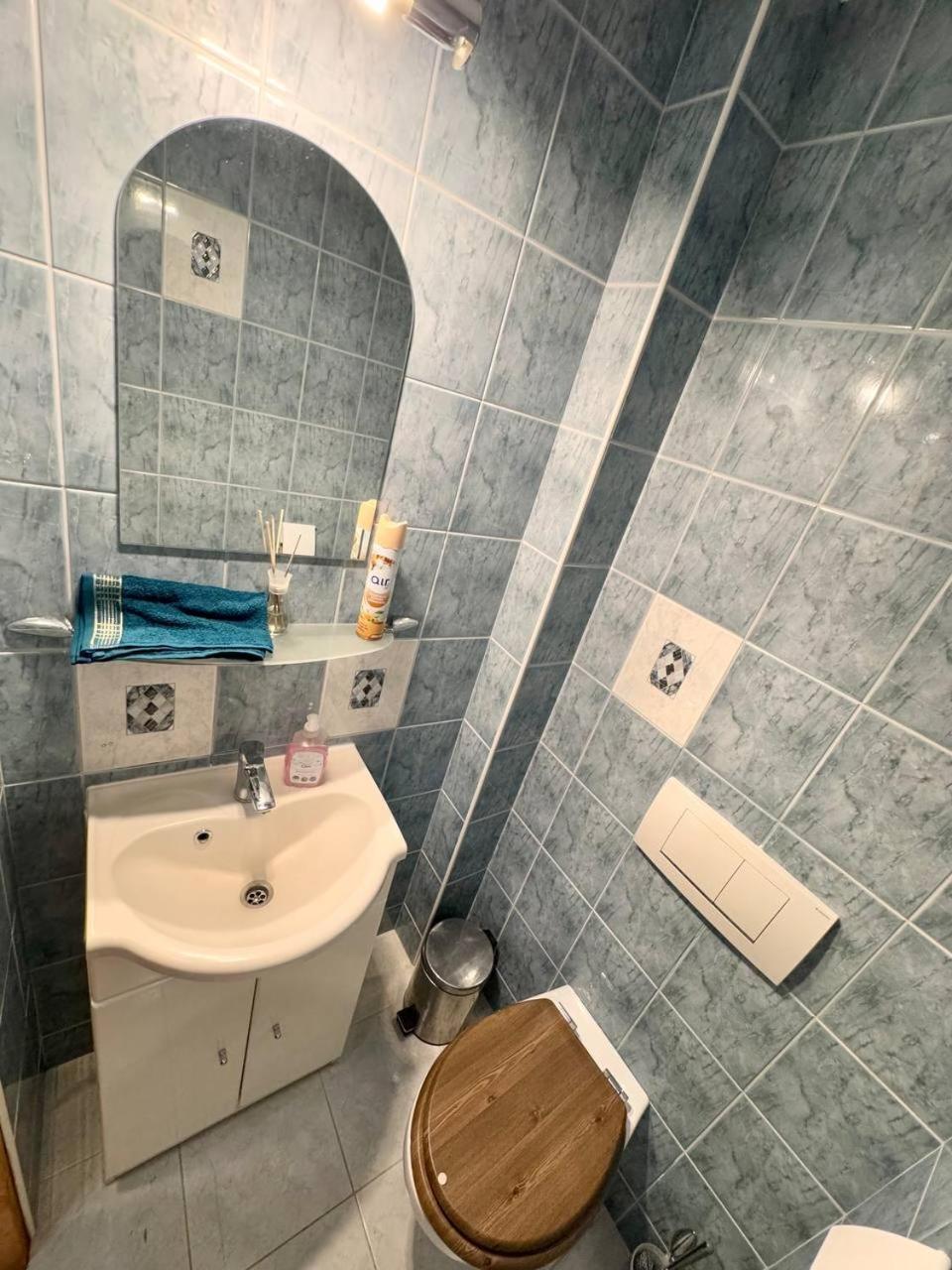 Vector Home Варшава Екстериор снимка