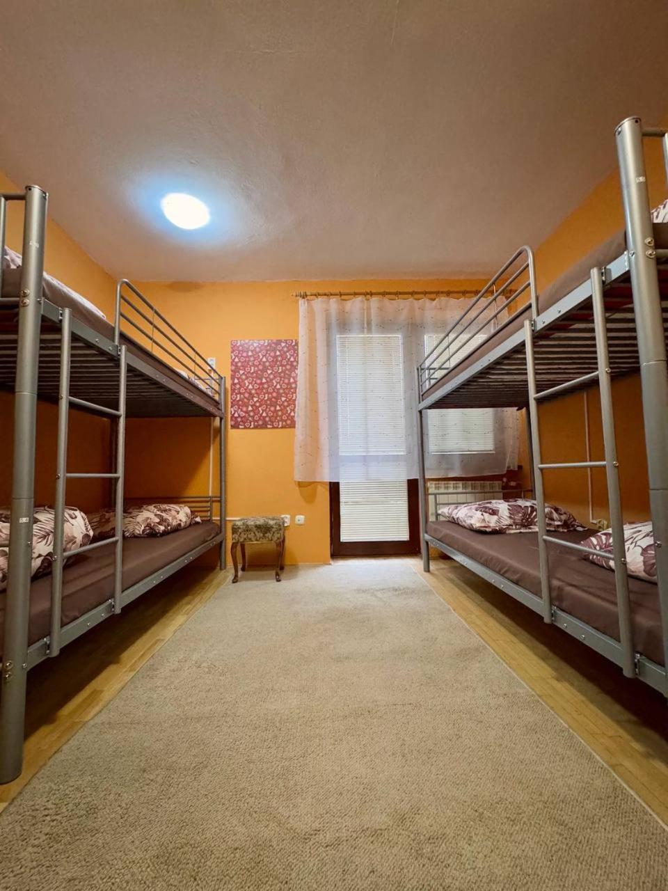 Vector Home Варшава Екстериор снимка