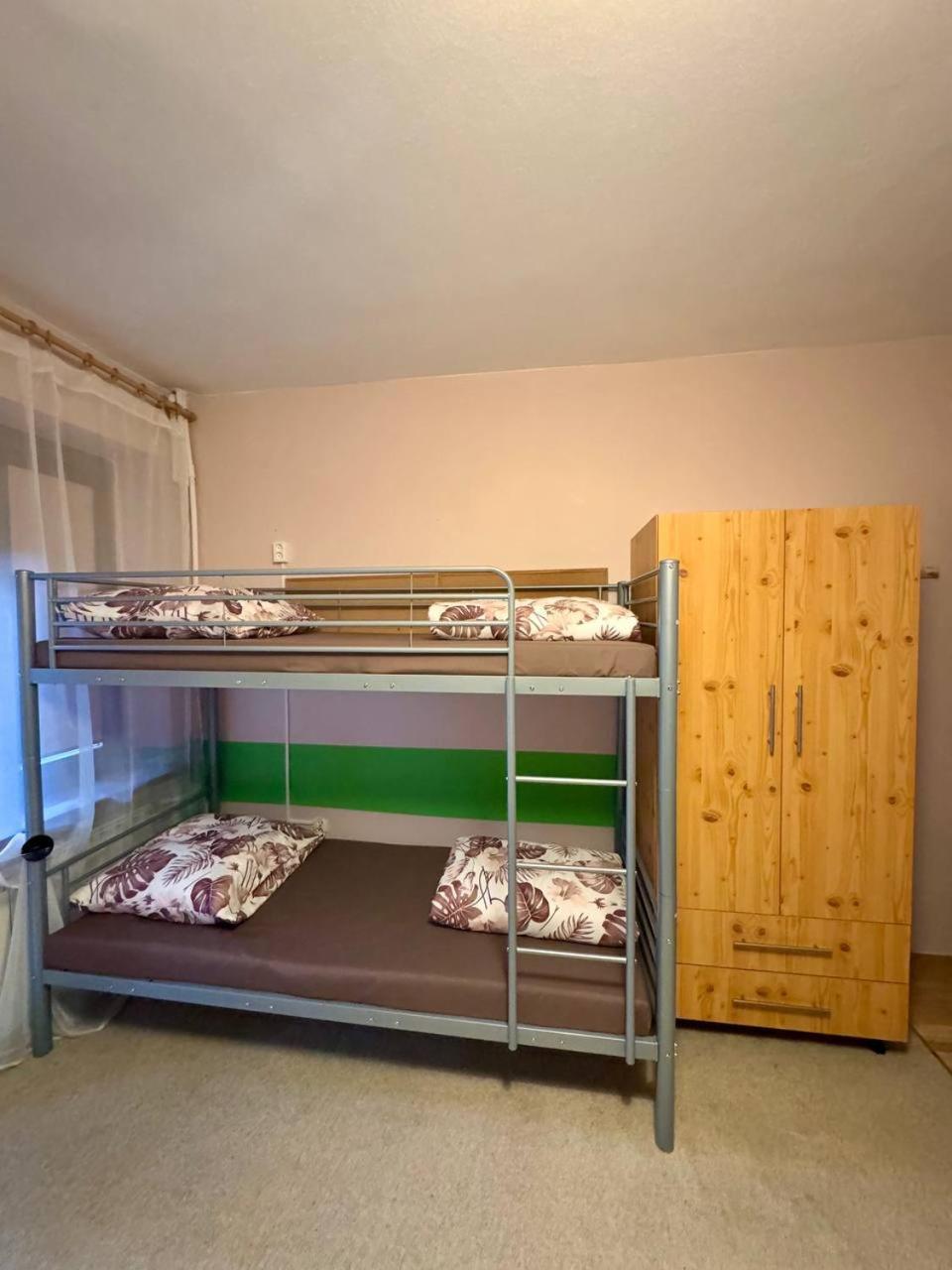 Vector Home Варшава Екстериор снимка