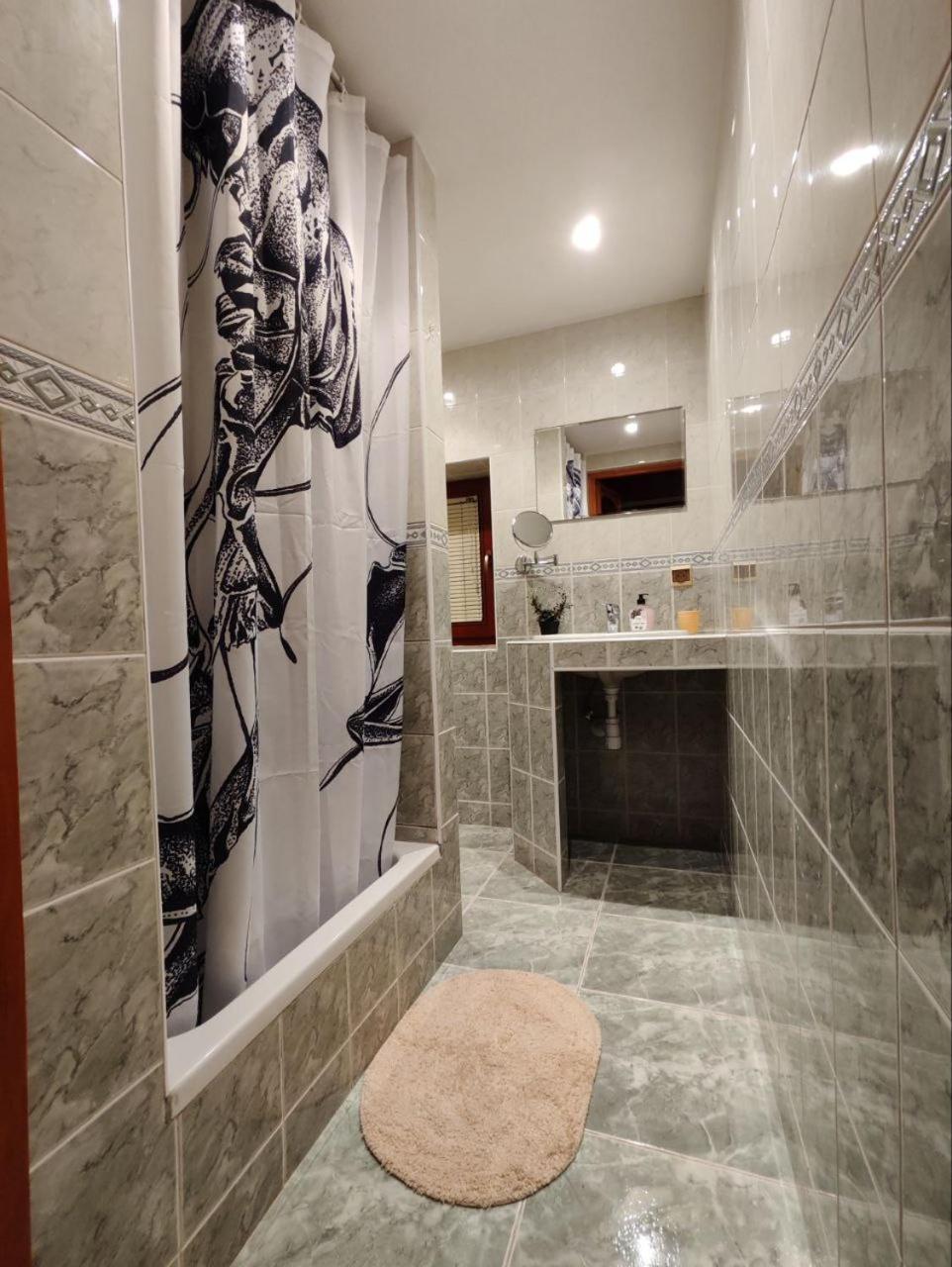 Vector Home Варшава Екстериор снимка